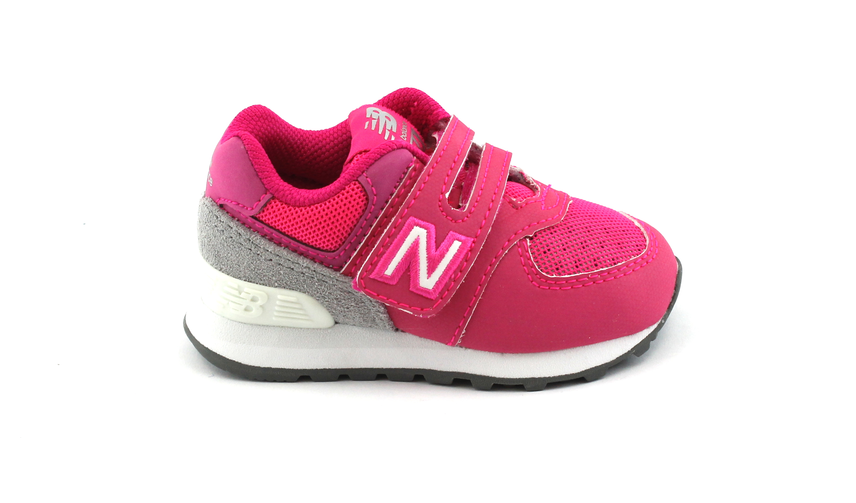 new balance fucsia